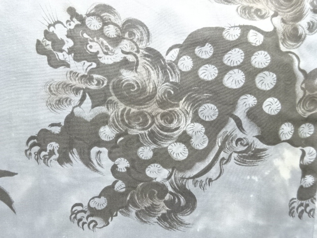 JAPANESE KIMONO / ANTIQUE MENS HAORI / SILK / TSUMUGI / LION (lining)